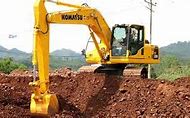 Project Excavator Komatsu Bergetar Saat Memasang Tiang